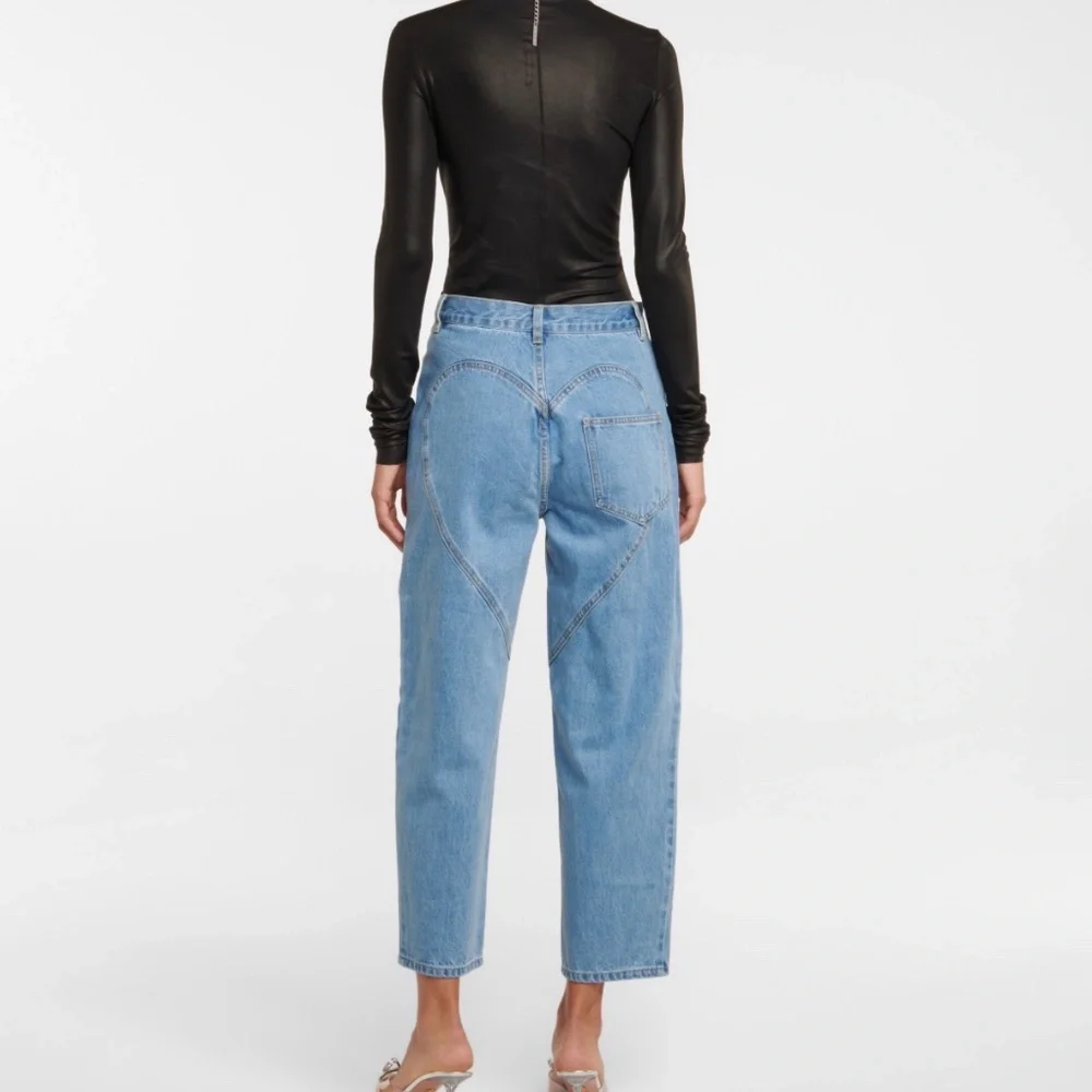 Area Embellished cutout high-rise straight jeans - Picture 3 of 7